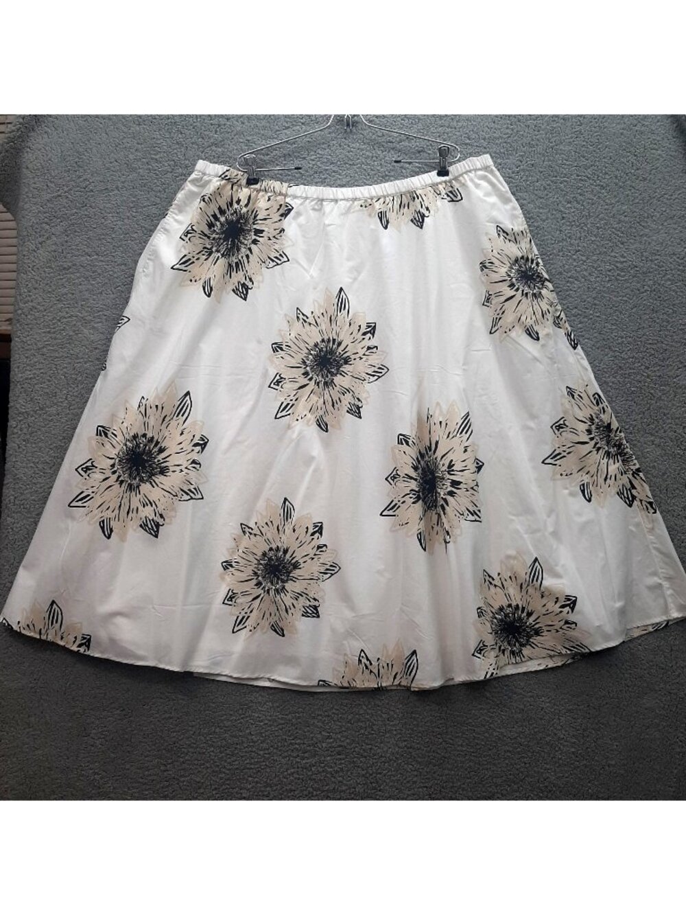 Womens White Black Floral Skirt sz 2X Elastic Waist rockabilly pin-up fully line